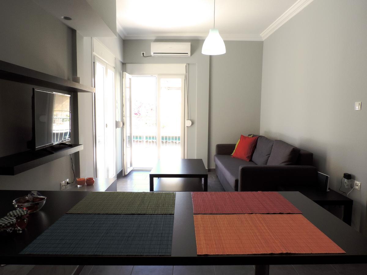 Apartment In The Centre Of Atenas Exterior foto