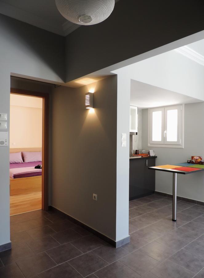 Apartment In The Centre Of Atenas Exterior foto
