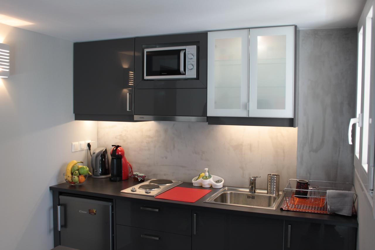 Apartment In The Centre Of Atenas Exterior foto